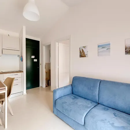 With Sea View Terrace And Air Conditioning