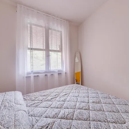 公寓 With Sea View Terrace And Air Conditioning *